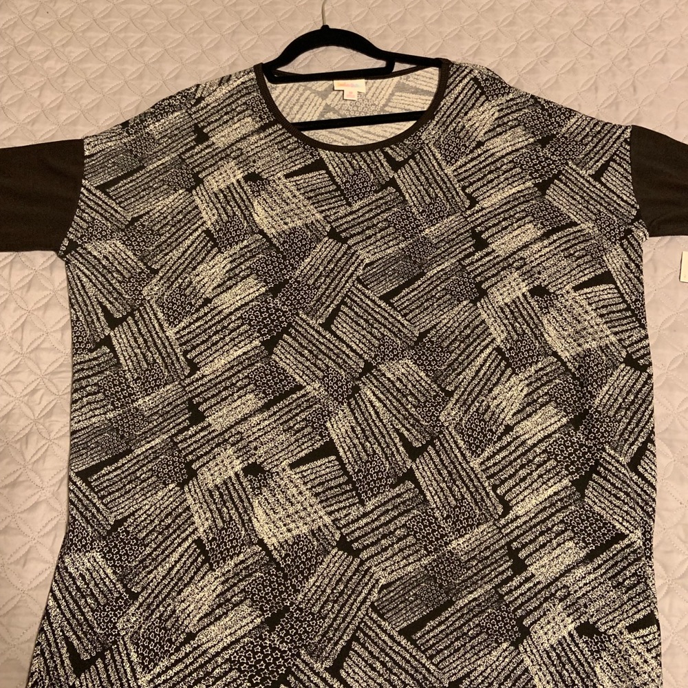 LulaRoe Irma Shirt